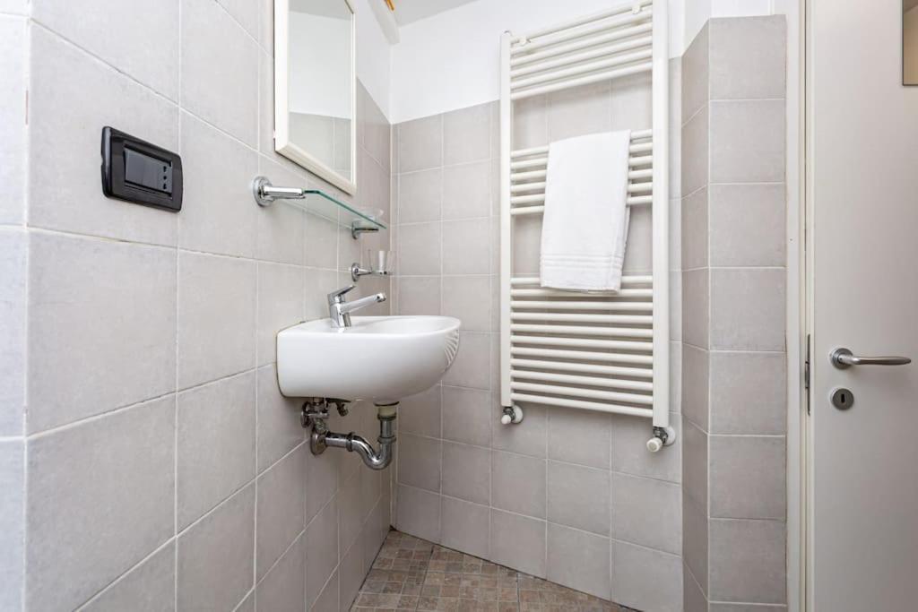 Apartment Adorno 2 - Affitti Brevi Italia Genoa Exterior photo